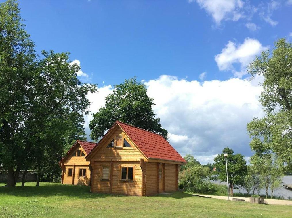 Neptun Bed & Breakfast Miedzychod Exterior photo